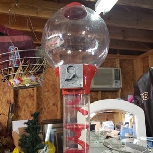 2 feet bubble gum machine